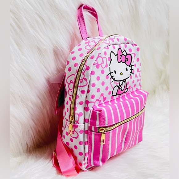 Hello Kitty Backpack - Picture 3 of 4